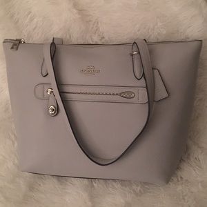 Coach Taylor tote
